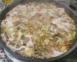 Foto del paso 3 de la receta: Caldereta de corder amb carxofes i alls tendres