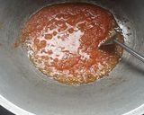 Foto langkah ke 1 dari resep Sambal Goreng Hati Pedas.