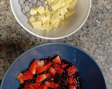 Foto del paso 7 de la receta: Cookies de chocolate blanco y fresas