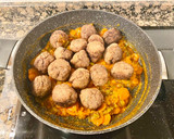Foto del paso 6 de la receta: Albóndigas a la jardinera “ muy esponjosas”