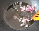 Foto langkah ke 2 dari resep Telur Dadar Pare Khas Pontianak.