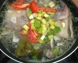 Foto langkah ke 6 dari resep Sup Ikan Nila.