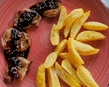Foto del paso 3 de la receta: Solomillo de cerdo con salsa y patatas fritas