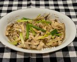 A picture of step 7 of Ginger Sautéed Mushrooms.