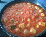 Foto del paso 6 de la receta: Albóndigas en salsa de tomate y pimiento