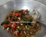 Foto langkah ke 3 dari resep Oseng Kikil Cabai Hijau.