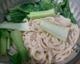 Foto langkah ke 7 dari resep Mie Ayam (topping ayam & jamur shitake).