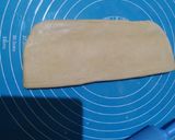 Foto langkah ke 1 dari resep Cheese Roll Pastry.