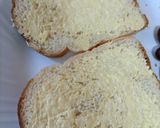 A picture of step 1 of Avocado toast sandwich.