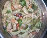 Foto langkah ke 3 dari resep Sayur Asem Belimbing wuluh Bumbu Halus.
