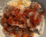 Foto del paso 3 de la receta: Chiles rellenos de camarón en crema de chipotle 🍤
