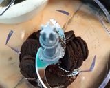 Foto langkah ke 1 dari resep Martabak Oreo Gulung.