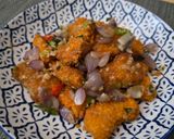 Foto langkah ke 6 dari resep Oseng Nugget Bawang.