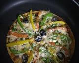 A picture of step 3 of Khakhra Pizza.