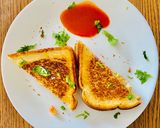A picture of step 6 of Tofu Mayo Toast Sandwich.