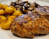 Foto del paso 9 de la receta: Hamburguesa de chorizo con champiñones al ajillo