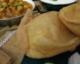 छोला और भटूरा पूरी (Chola aur bhatura puri recipe in hindi) रेसिपी चरण 8 फोटो