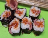 Foto langkah ke 5 dari resep Smoked Beef Tobiko Sushi Roll.
