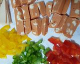 รูปขั้นตอนการทำที่ 1 ของ พริกหวานผัดซอส