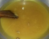 A picture of step 4 of Piyoon (sindhi traditional dish).