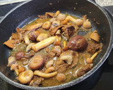 Foto del paso 5 de la receta: Guiso de pollo con setas