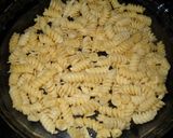 Foto del paso 3 de la receta: Fideos con repollitos de Bruselas y quesos