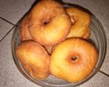 A picture of step 9 of Taste Doughnuts.