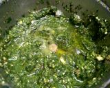 A picture of step 2 of Brinjal pakoda.