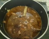 Foto del paso 5 de la receta: Ragout de ternera, solo lo guiso con vino y caldo casero 😋