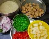 A picture of step 2 of Soya Pea Pulao (Soya Matar Pulao Recipe).