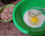 Foto langkah ke 2 dari resep Peyek Kacang Renyah dan Gurih.