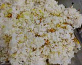 Foto langkah ke 3 dari resep Nasi Goreng Kencur Kunyit.