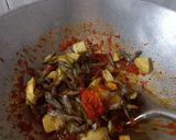 Foto langkah ke 7 dari resep Balado ikan bilis.