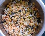 A picture of step 1 of Mix dal pakode.