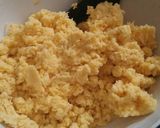 Foto langkah ke 3 dari resep Kastengel Klasik (ekstra keju.. ekstra yummy).