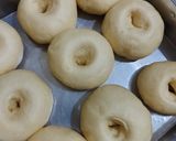 Foto langkah ke 4 dari resep Donat empuk.