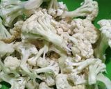 Foto langkah ke 1 dari resep Crispy Cauliflower aka Kembang Kol Goreng Crispy.