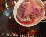 รูปขั้นตอนการทำที่ 2 ของ มะเขือพริกแกงหมู