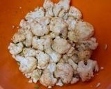 Foto del paso 3 de la receta: Coliflor a la mantequilla al horno
