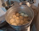 Foto del paso 5 de la receta: Buñuelos de boniato y cebolla🧅🍠