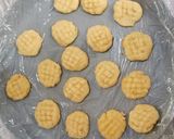 Foto langkah ke 2 dari resep Kukis Almond Goreng (6 bahan).