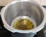 A picture of step 3 of Masala Lauki.