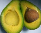 Foto langkah ke 1 dari resep Mash avocado.