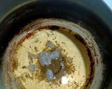 A picture of step 3 of Stuff Aloo Baingan.