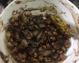 A picture of step 1 of Shahi litchi choco ice cream.