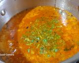 A picture of step 3 of Lobia potato curry.