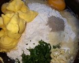 Foto langkah ke 1 dari resep Kue garpu (gurih dan renyah).