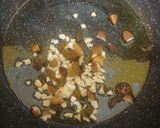 A picture of step 2 of Beetroot Halwa.