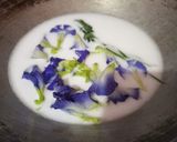Foto langkah ke 1 dari resep Nagasari raja bunga telang.