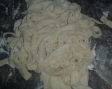 Foto del paso 4 de la receta: Fideos caseros con salsa de tomates natural